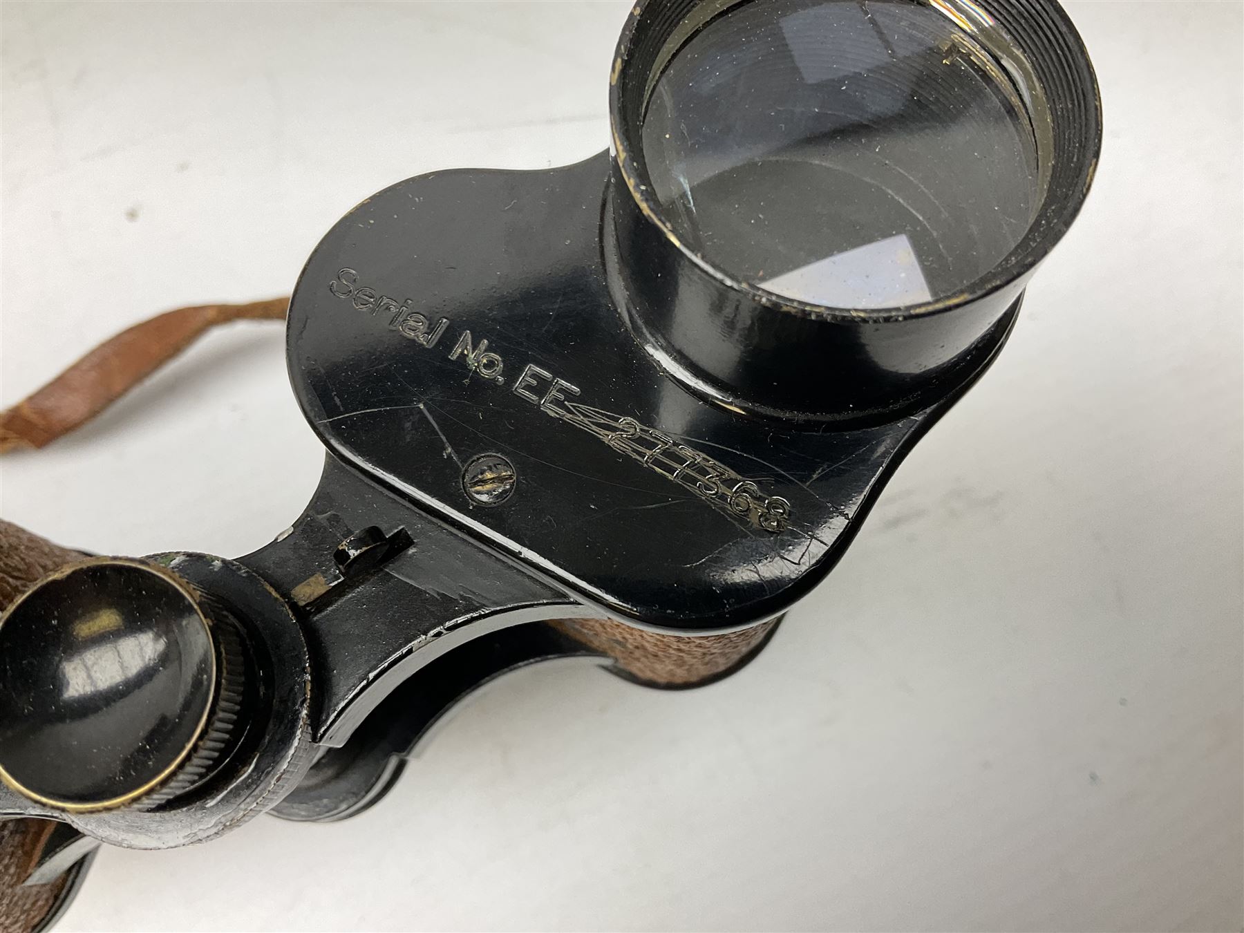 Pair of Bausch & Lomb U.S.A. 30mm binoculars and a pair of WWII period Bino Prism No.5 MKV 7X binoculars dated 1944 (2)