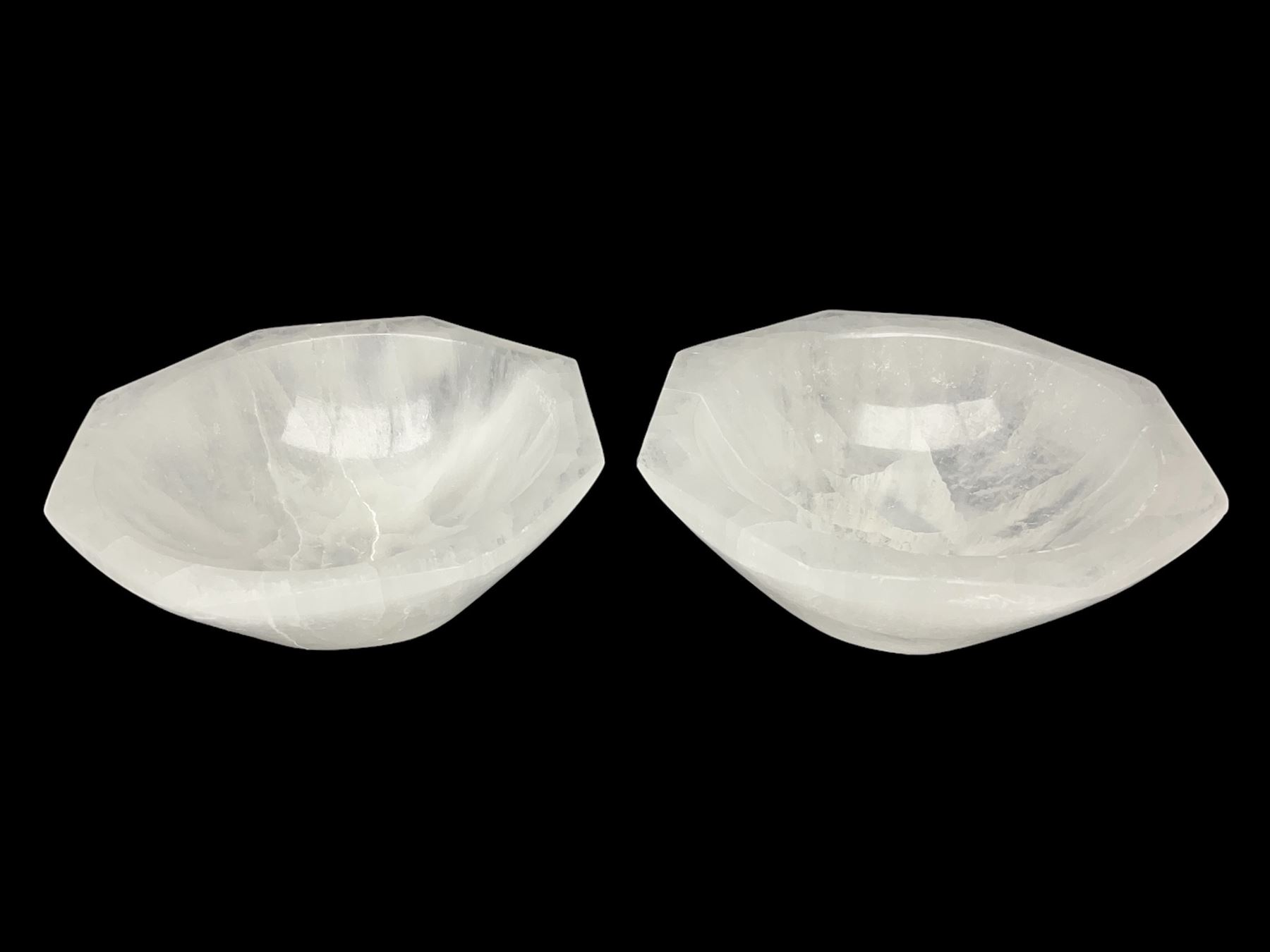 Pair of hexagonal shaped selenite crystal bowls, D10cm