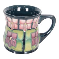 Moorcroft violets pattern ginger jar, together with matching covered dish and mug, all with original boxes, ginger jar H11cm 