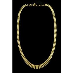 9ct gold graduating fringe link necklace, London import mark 1977