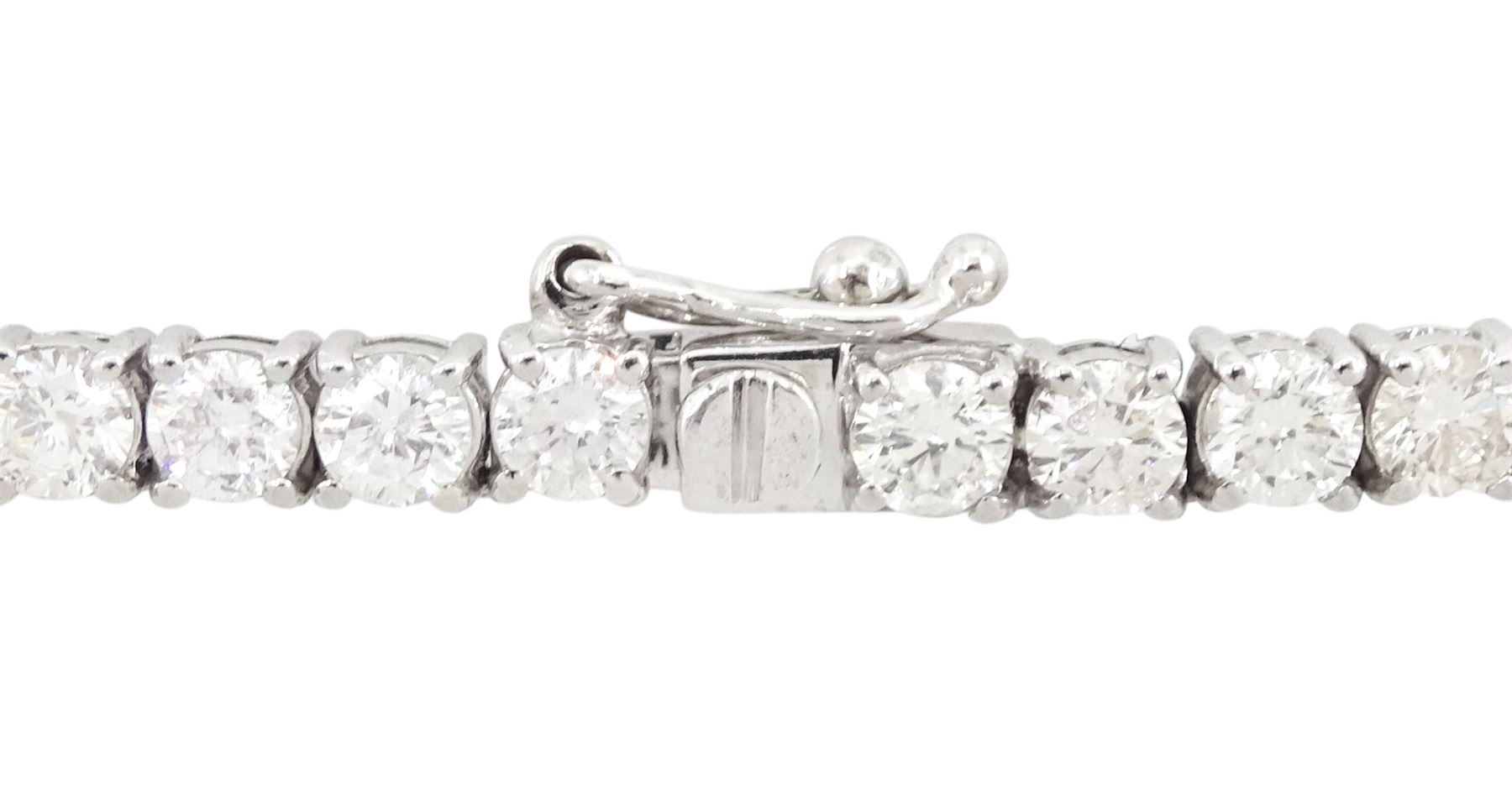 18ct white gold round brilliant cut diamond necklace, stamped, total diamond weight approx 17.60 carat