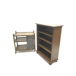 Medium oak open bookcase, three shelves, bun feet (W83cm, H109cm, D33cm) and an oak trolley (2)