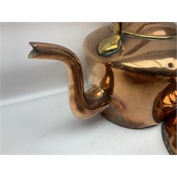 19th century and later copper, to include twin handled fish kettle with lid, large kettle, twin handled pan, bed warmer and two tankards, fish kettle H24cm