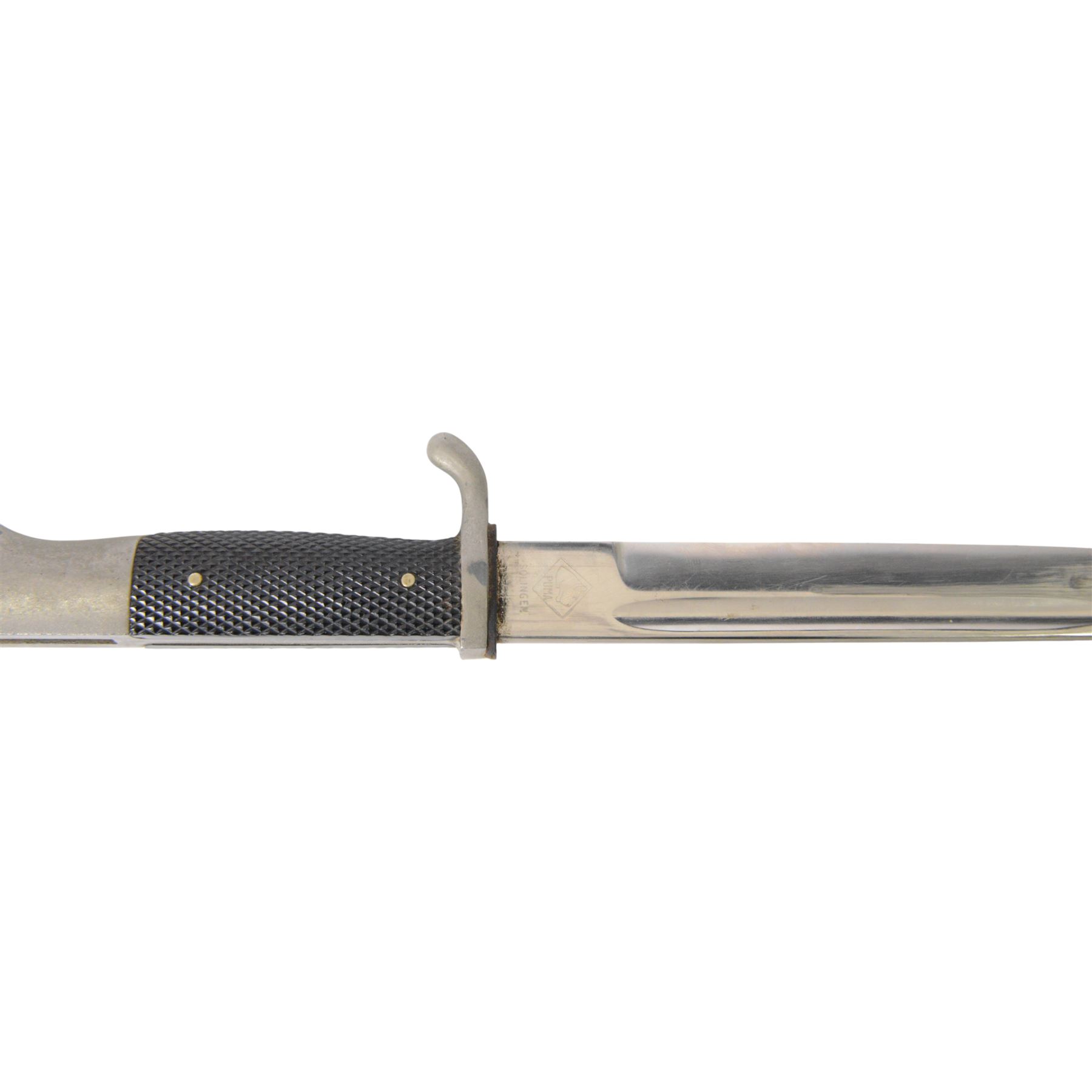 WWII German Third Reich K98 bayonet, with 20cm single edged fullered blade stamped to the ricasso Puma Solingen, with chequered two piece grip in a steel scabbard, overall L35cm