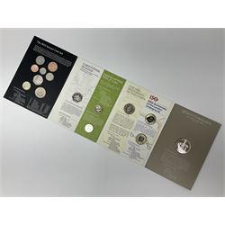 The Royal Mint United Kingdom 2013 annual coin set, in card folder 