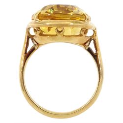 14ct gold single stone oval citrine ring