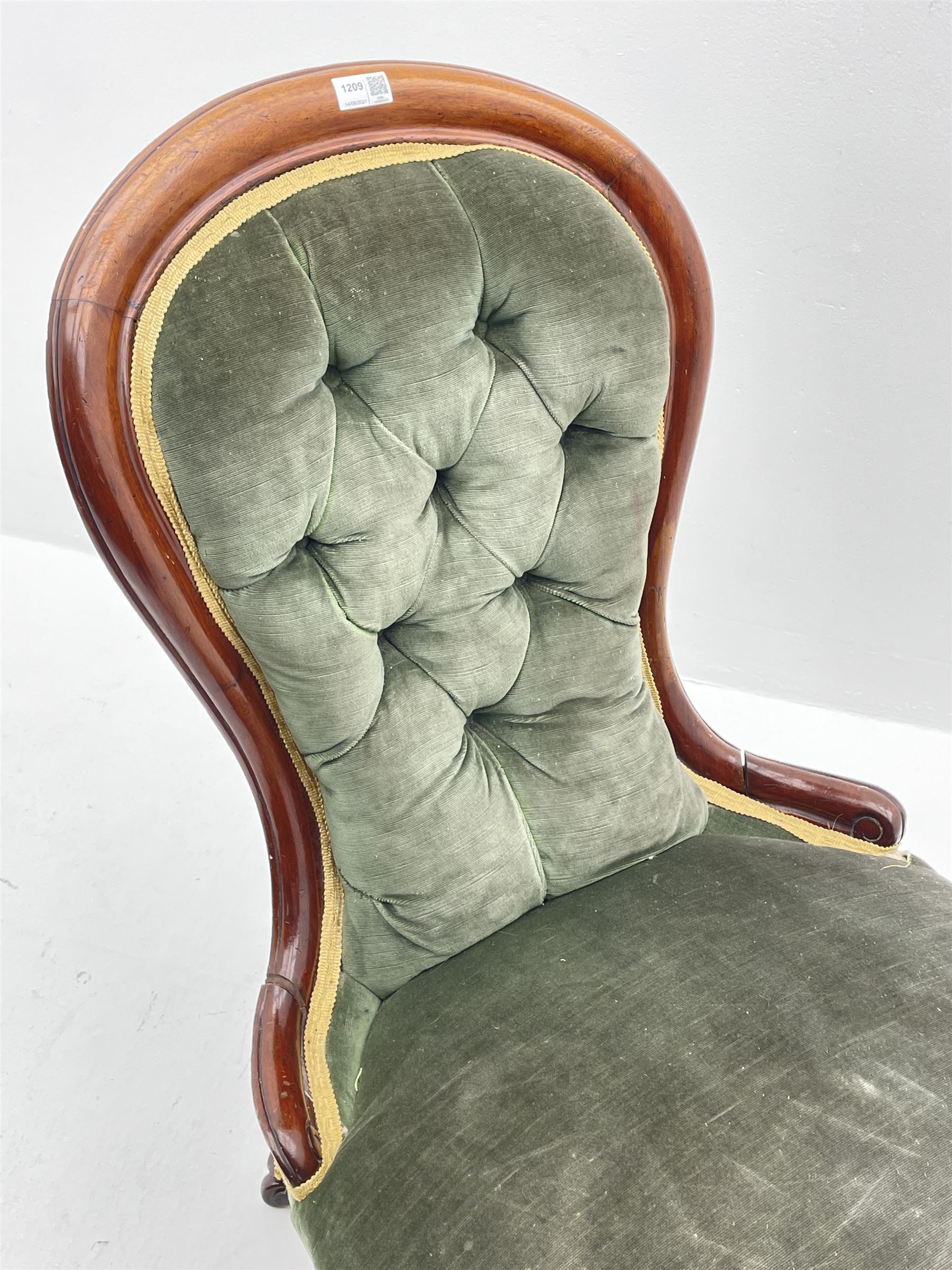 Victorian mahogany framed nursing chair