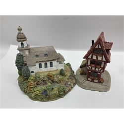 Sixteen Lilliput Lane models from the European collections, to include Dutch Collection; Aan de Amstel, Wipmolen, French Collection; Cabane De Guardian La, Porte Sachoenenberg La, German Collection Alte Schmiede, Das Rathaus, etc some with original boxes and deeds 