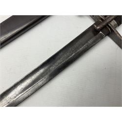 Italian M1833 Sabre with slightly curving 79cm fullered steel blade, the plain steel hilt with 'D' shaped knuckle bow, langets and wire-bound leather grip; in steel scabbard with single hanging ring L101cm overall