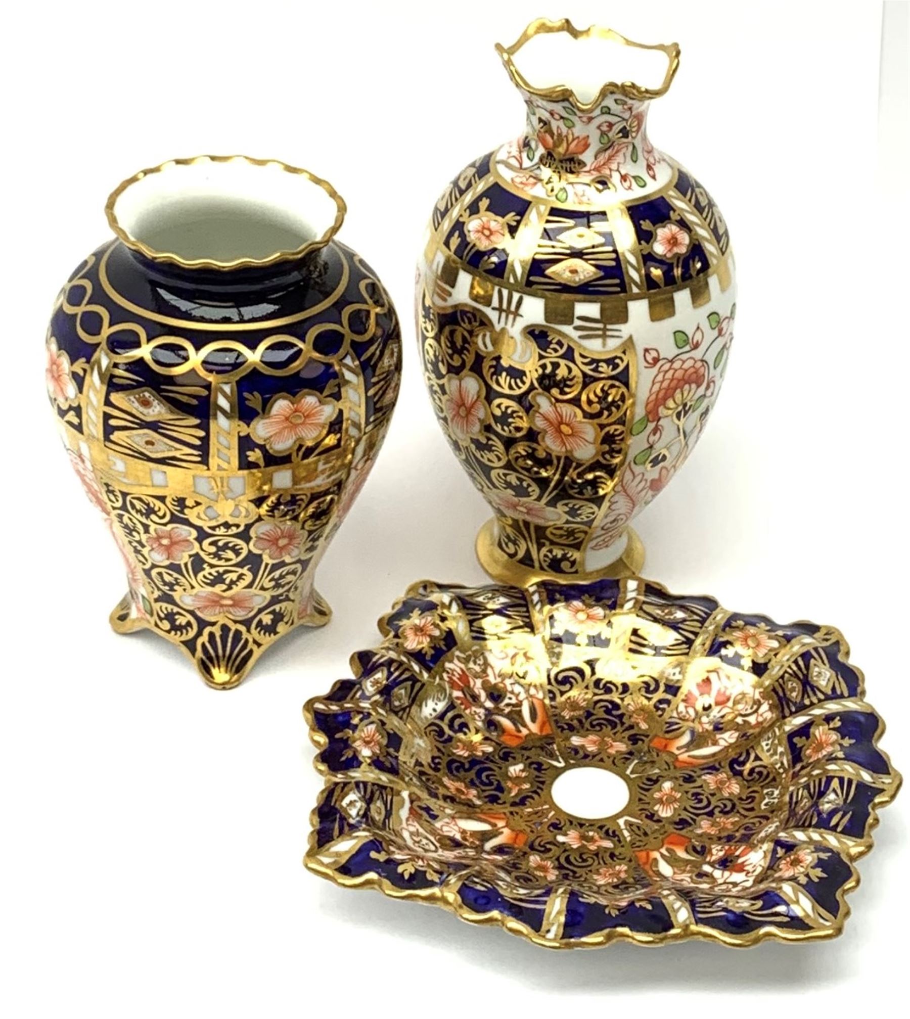 Three pieces of Imari pattern Royal Crown Derby | Antiques