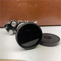 Paillard Bolex H16 Reflex 16mm cine camera with handgrip and turret for interchangeable lenses, KERN Vario-Switar 1:1,9 f=16-100mm POE BOLEX H16RX lens, KERN Switar 1:1,4 f=25mm H16 RX lens, KERN Switar 1:1,9 f=75mm lens, KERN Switar 1:1,6 f=10mm H16 RX lens