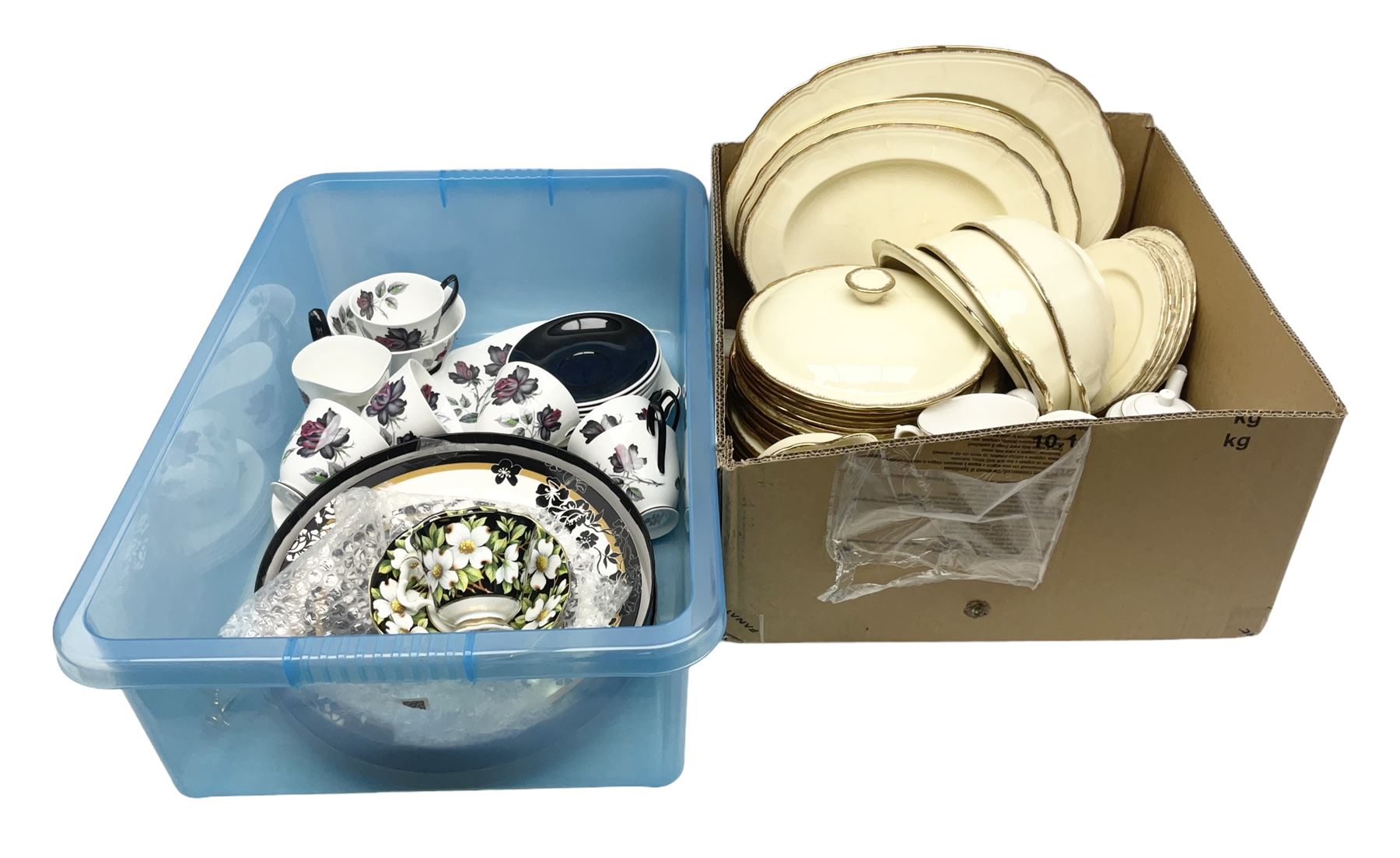 Royal Albert Masquerade pattern tea service for six, together with Royal Albert Dogwood pattern teacup and saucer and Alfred Meakin tea and dinner wares decorated with gilt on cream ground to include lidded tureens and oval serving plates etc in two boxes