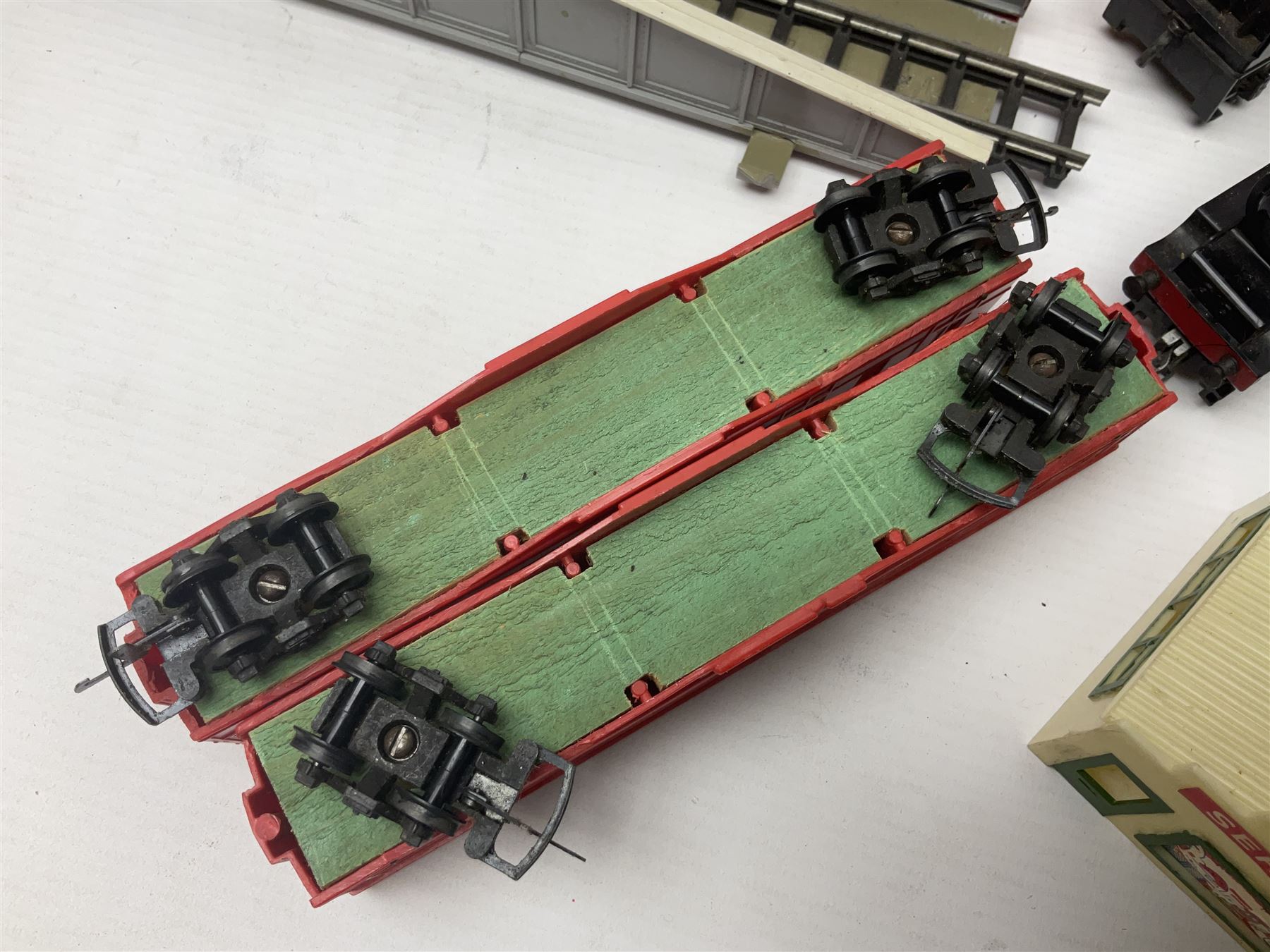 Tri-ang/Hornby '00' gauge - Princess Class 4-6-2 locomotive 'Princess Elizabeth' No.46201 with tender; Battle Space Turbo Car, boxed; four passenger coaches, buffet car, track cleaning car and eight wagons, all boxed; and various other accessories