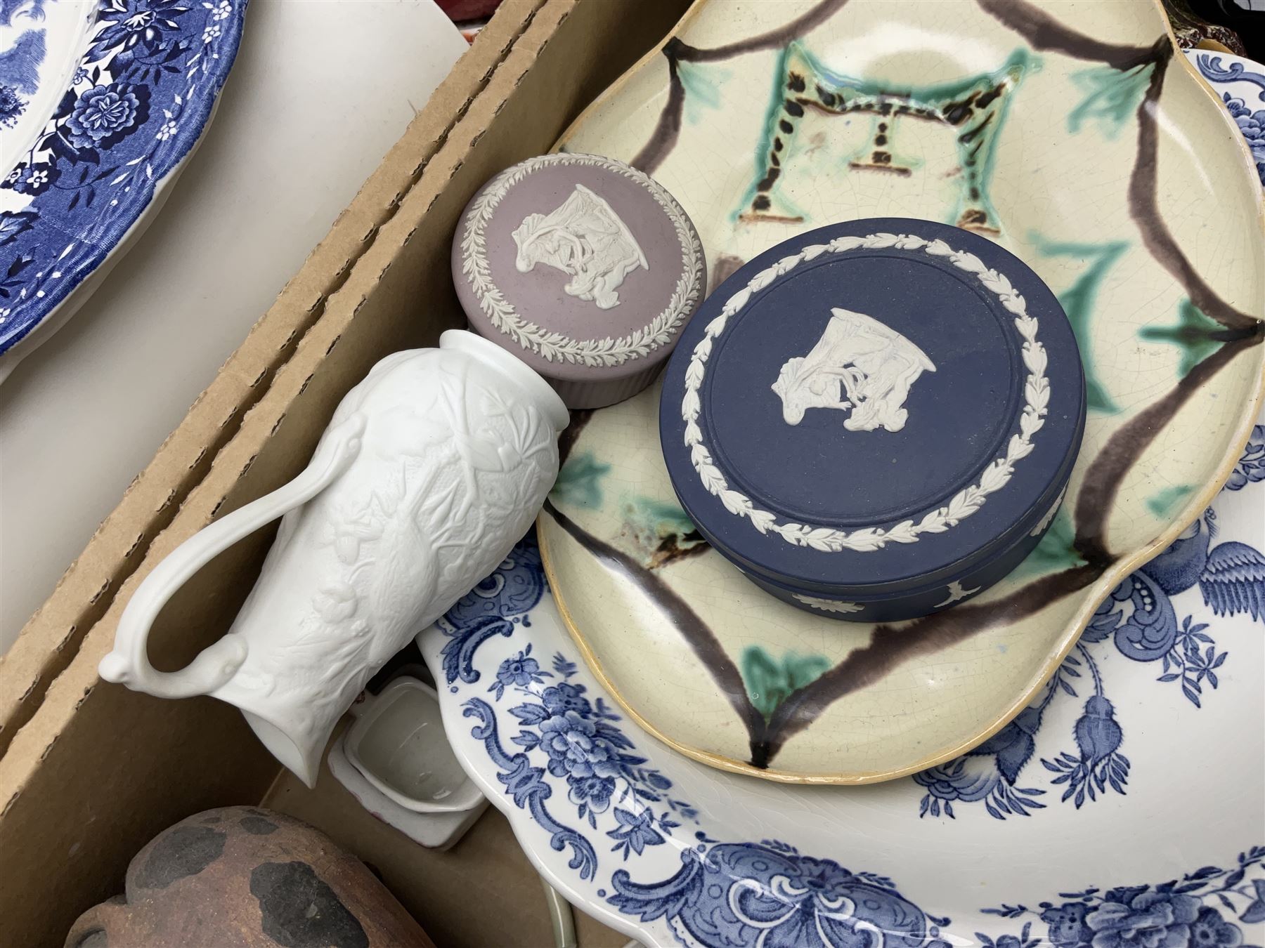 Wedgwood jasperware trinket box, commemorative ware, blue and white ceramics and a collection of other ceramics and collectables in five boxes