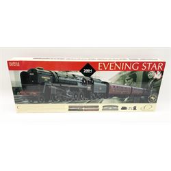 Hornby '00' gauge - Marks & Spencer Evening Star set with Class 9F 2-10-0 locomotive 'Evening Star' No.92220 and three coaches, mint and boxed with factory sealed inner packaging.