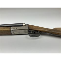 Spanish Master 12-bore side-by-side double barrel boxlock ejector sporting gun, 70.5cm barrels, pale walnut stock with chequered grip and plain fore-end and thumb safety, serial no.130828, L113cm SHOTGUN CERTIFICATE REQUIRED