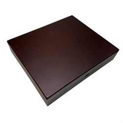 'The Canada 150 Historic Silver Coin Set', comprising King George V 1935 one dollar, Queen Elizabeth II 1962 ten cents, 1964 fifty cents, 1967 one dollar, 2000 fifty cents and 2017 three dollars, housed in a display case with information sheet