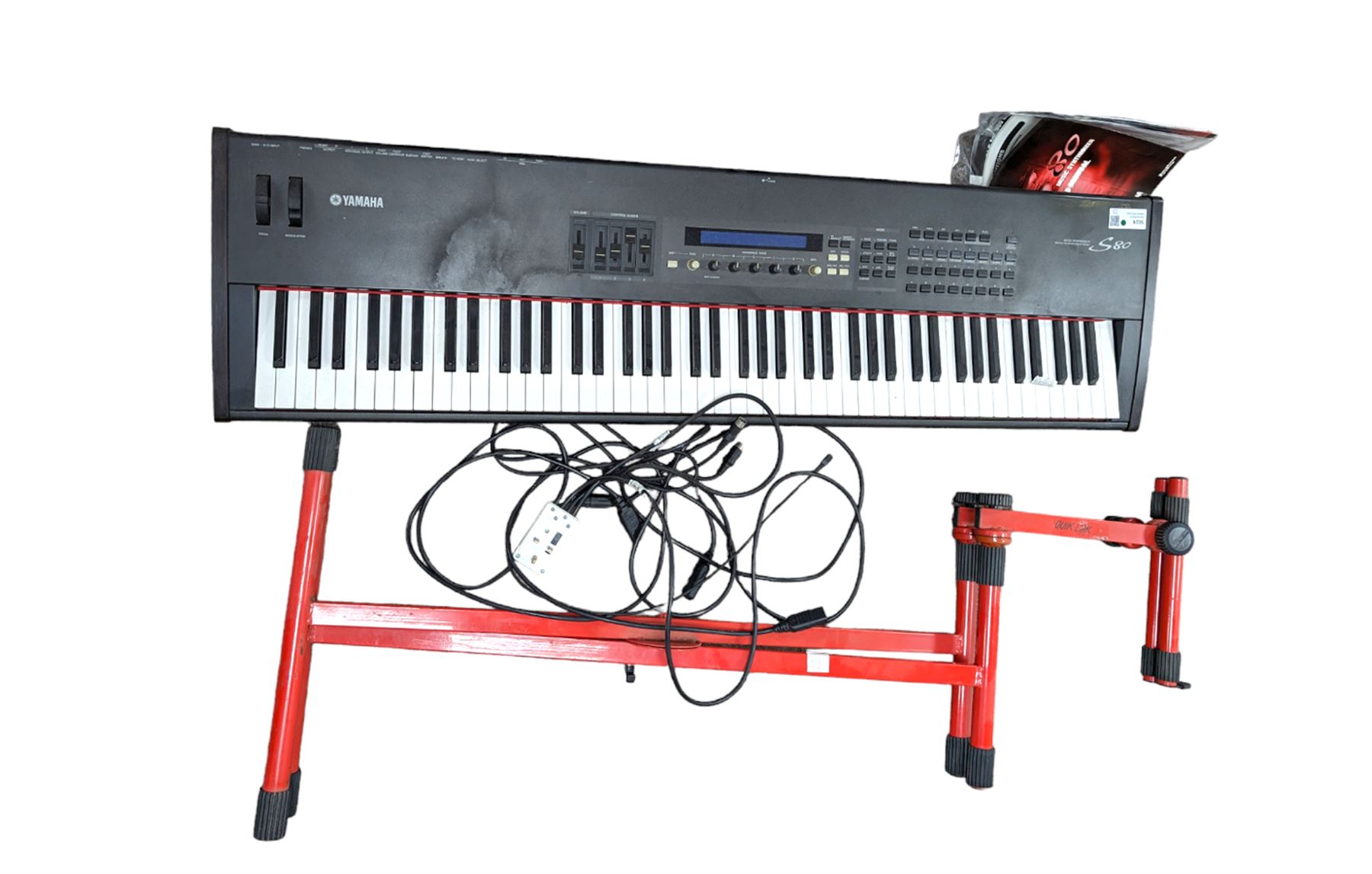 Yamaha S80 keyboard, with Quick Loc stand 