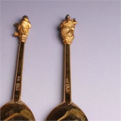 Set of twelve 'The Tichborne Collection' silver gilt spoons, each with fig shaped bowls, the finials depicting different historical figures including Queen Elizabeth, Hector of Troy and Saint Peter, hallmarked Birmingham Mint 1978, in fitted case