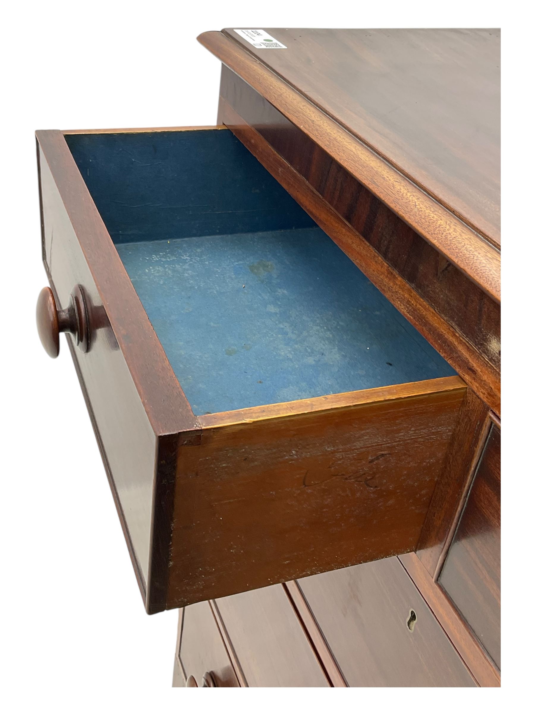 Victorian mahogany chest, rectangular top with moulded edge over two short and three long cockbeaded graduated drawers, on shaped bracket feet