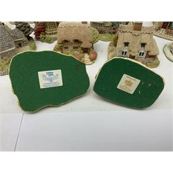 Twenty Lilliput Lanes, including The Chocolate House, Chiltern Mill, Blaise Hamlet, St Kevin Church, some with deeds and original boxes