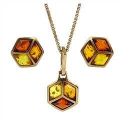 Gold Baltic amber pendant necklace and pair of gold matching studs, all hallmarked 9ct