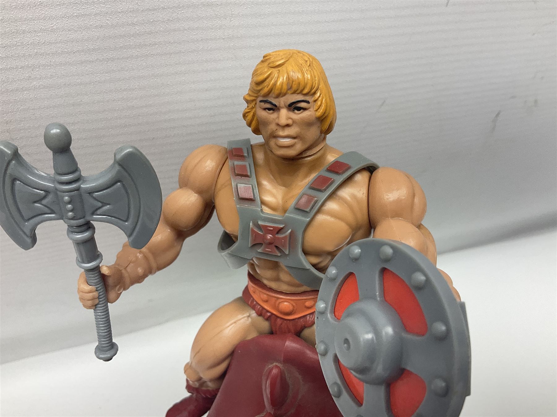 Group of 1980s Masters of the Universe figures to include He-Man, Skeletor, Stridor and Battle Cat, with collection of accessories 