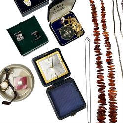 Silver jewellery, comprising Siam silver tie clip, cufflinks and faux pearl pendant, together with a collection of costume jewellery
