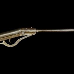Air rifle with  octagonal and circular barrel, possibly Belgian but seemingly unmarked, L90cm