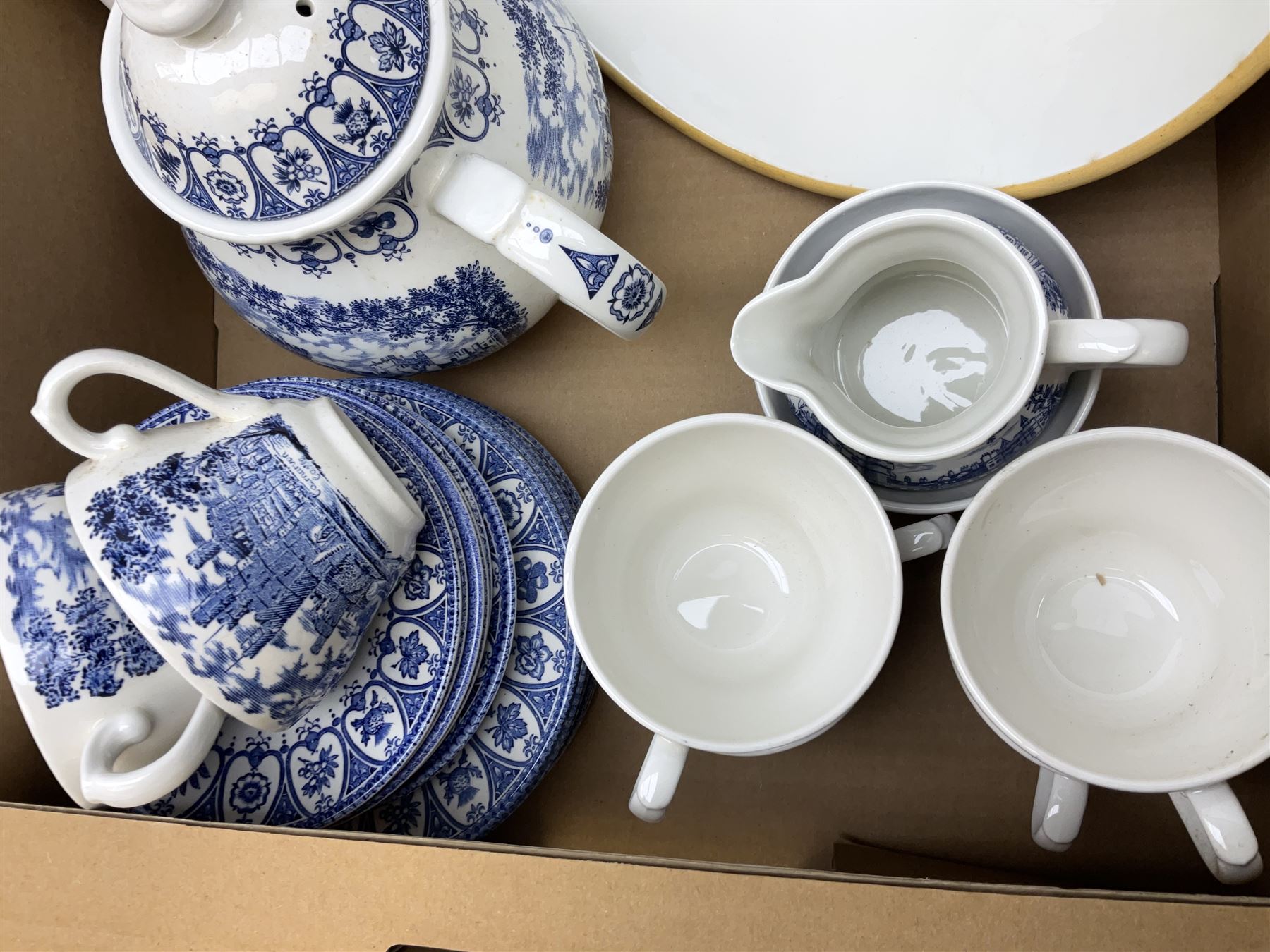 Sadler Kleen Kitchen Ware decorated with green stripes, together with two T.G Green 'The Gripstand' mixing bowls, James Broadhurs1977 silver jubilee tea service for six