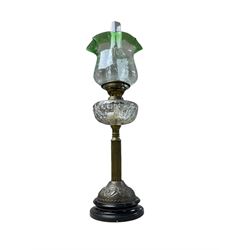 Oil lamp with frilled green glass shade, glass reservoir, upon upon corinthian column with stepped circular base, H74cm
