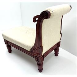 Chaise Lounge settee, serpentine raised back, upholstered in floral patterned fabric, carved detail, turned supports 