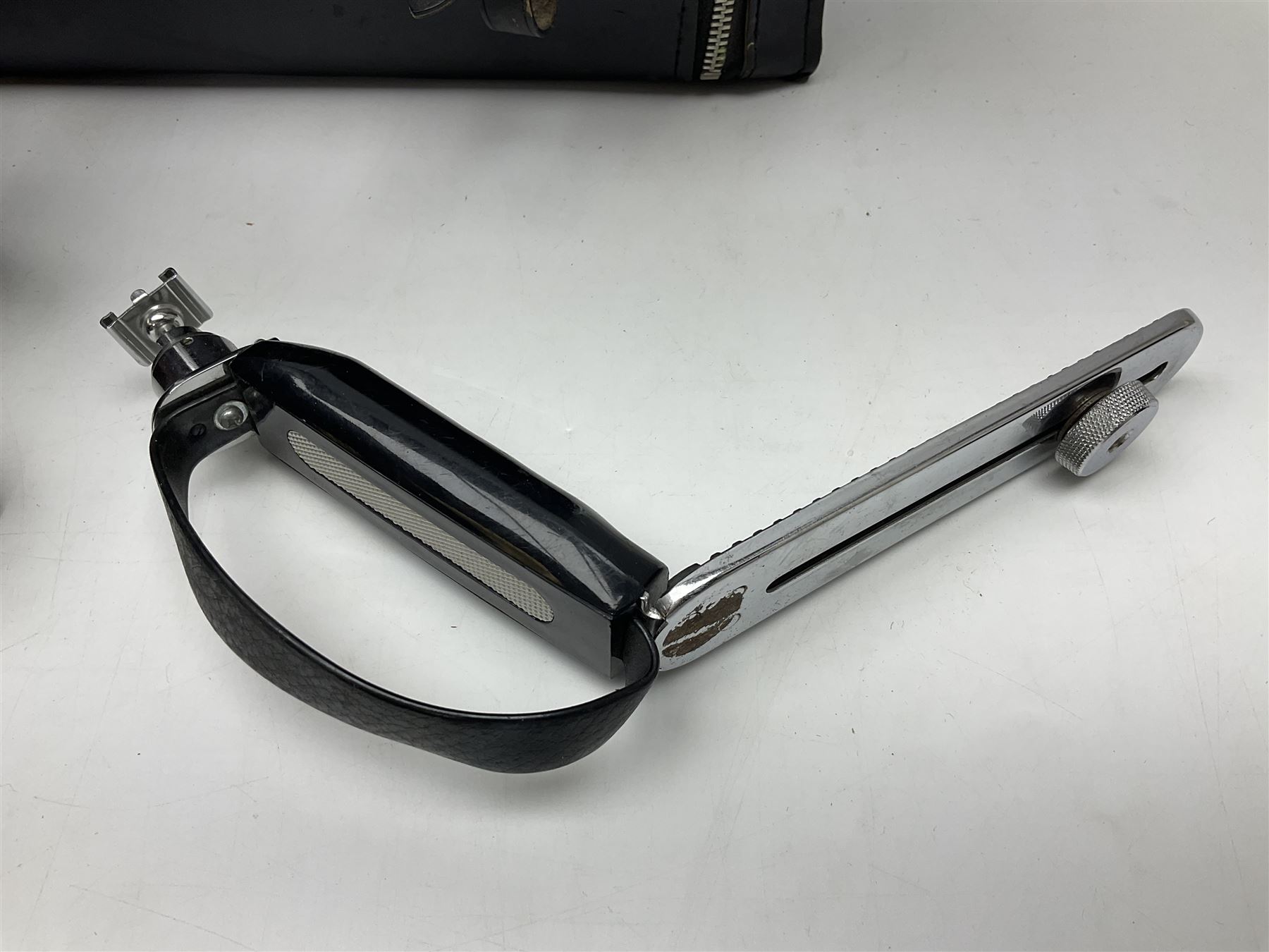 Yashica-A camera body, serial no. A4080073, with 'Yashikor 1:3.5 f=80mm' lens, serial no. 209272 and 'Yashikor 1:3.5f=80mm' lens, serial no 22942, together with Yashica TL-Electro camera body, serial no. 5054162 with 'Yashinon-DS 50mm 1:1.9  40056038