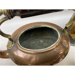 Cobblers anvil together with shell casing, copper kettle and other metal ware, shell H29.5cm