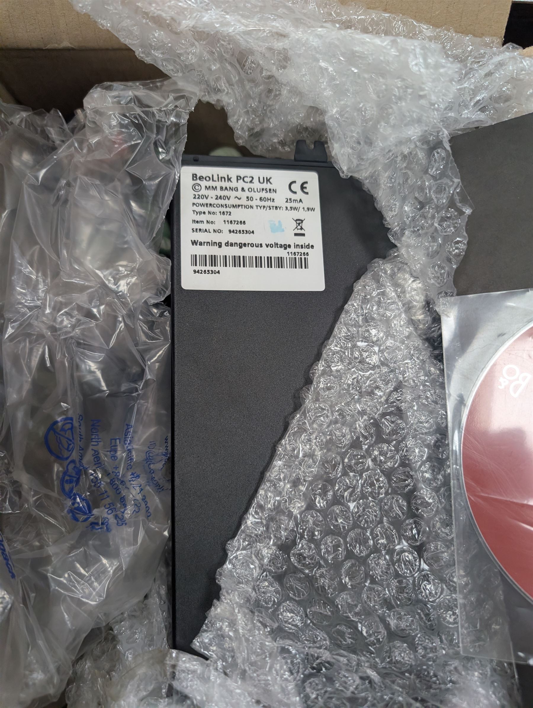 Four Bang & Olufsen Beolab pyramid speakers, Beolab 2000 speakers, two TV frets, phones, etc