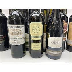 Mixed wine, including Domaine Martin 2011 Plan De Dieu, L'Oratoire de Millegrand 2006, Sauvignon Blanc, Giordano 2014 Pinot Grigio, various content and proof (27)