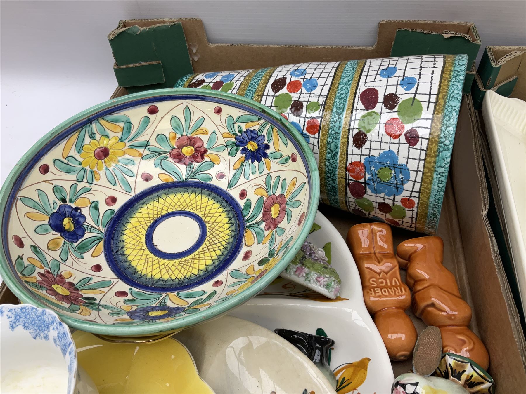 Large quantity of Victorian and later ceramics to include Spode Velamour twin handled vase, Bavaria Schumann Arzberg large circular stand and vase, Beswick Ware,  Spode, blue and white, Hanley and G Meakin, tea wares, figures, West German vase etc in six boxes