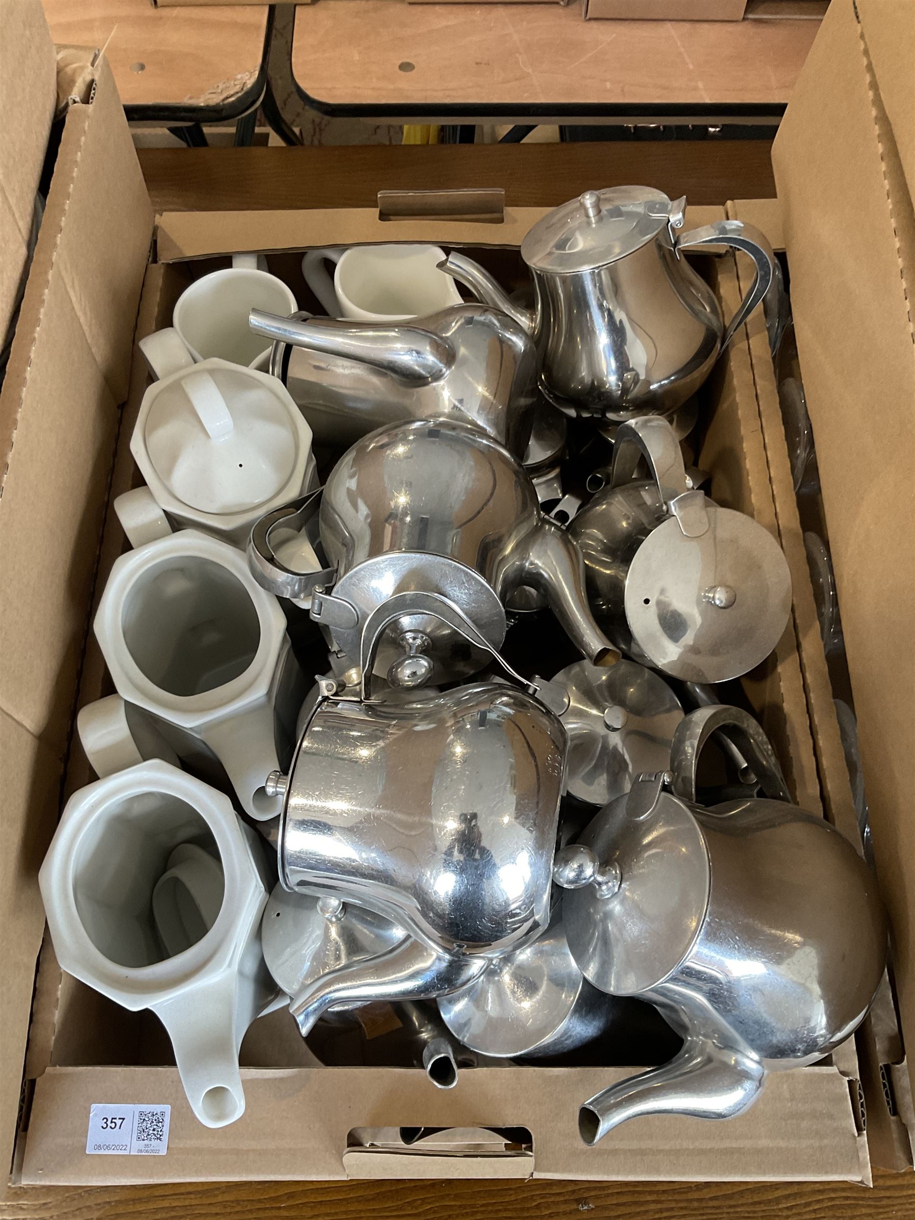 Quantity of ceramic and stainless tea pots, sauce boats, chip servers, in three boxes- LOT SUBJECT TO VAT ON THE HAMMER PRICE - To be collected by appointment from The Ambassador Hotel, 36-38 Esplanade, Scarborough YO11 2AY. ALL GOODS MUST BE REMOVED BY WEDNESDAY 15TH JUNE.