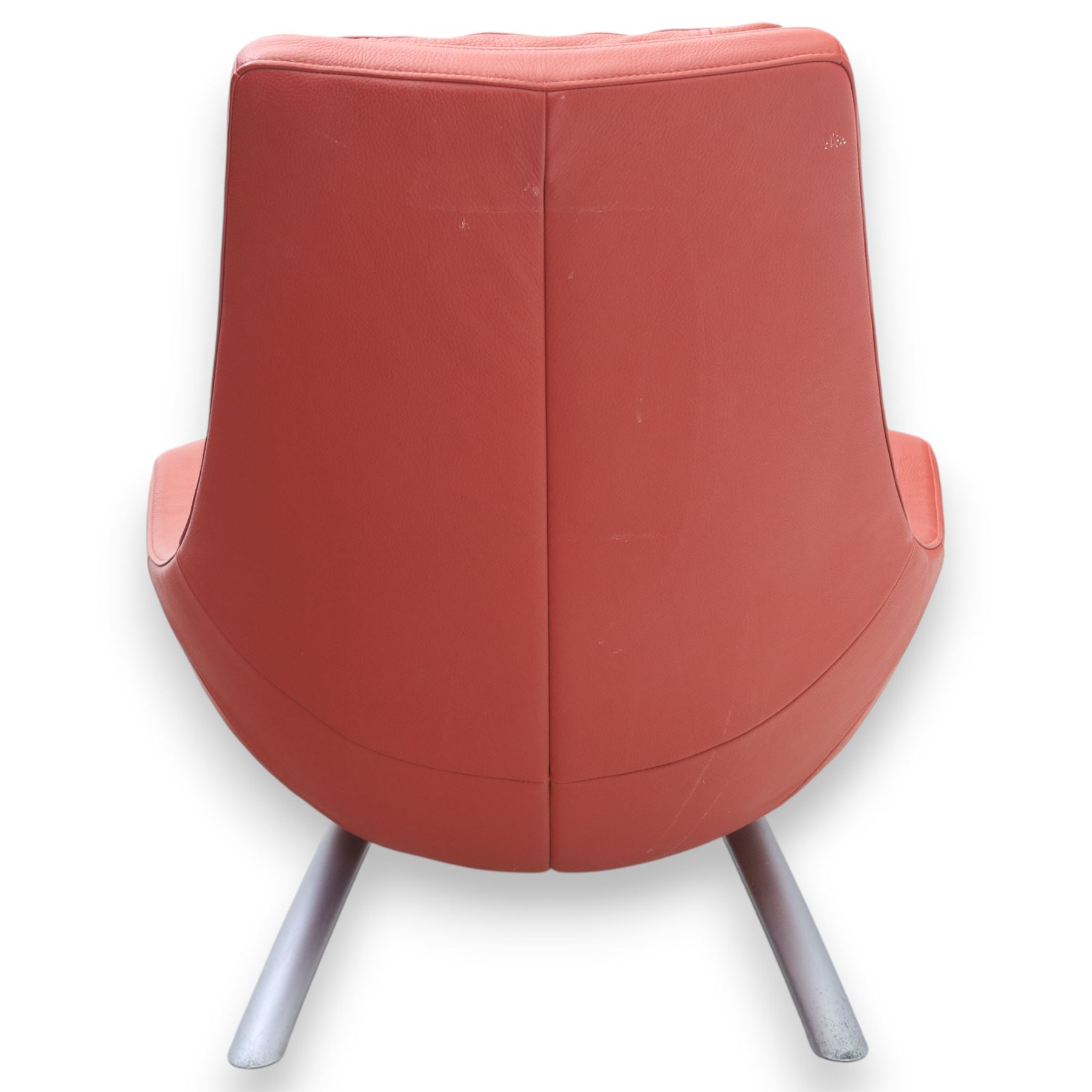 Rolf Benz - contemporary chaise longue upholstered in oxblood leather