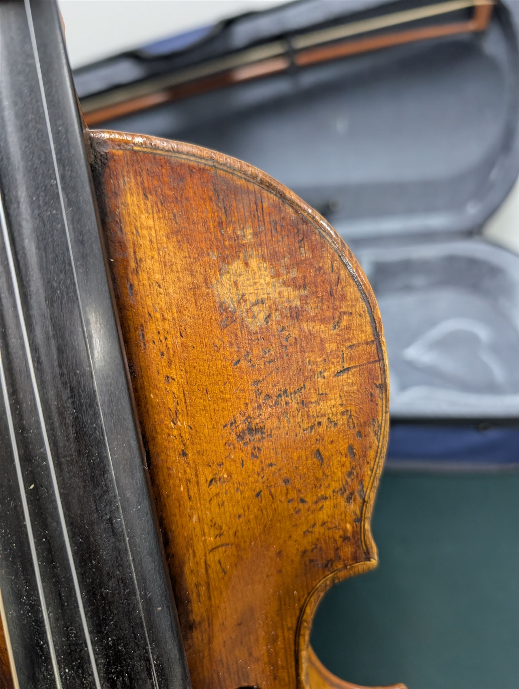 20th century violin, bearing label for Antonius and Hieronymus Amati, with bow stamped G. Werner, contained within fitted case