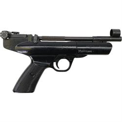 Webley Hurricane .177 air pistol, the chamber marked 'Hurricane' and 'Webley & Scott Ltd. Birmingham England' beneath, with front hooded sight and black checkered grip, H14cm, L28cm