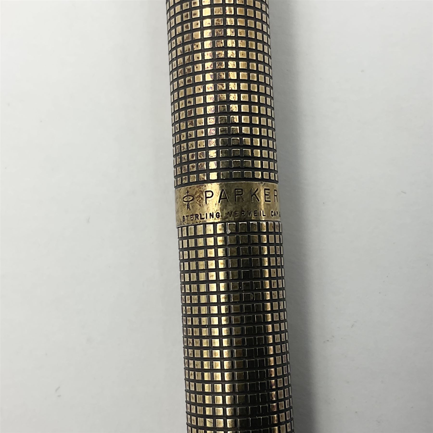 Parker Cisele 75 fountain pen, the silver barrel and cap with square pattern stamped U.S.A Sterling Vermeil Cap & Barrel and gold nib stamped 14K, length L13cm
