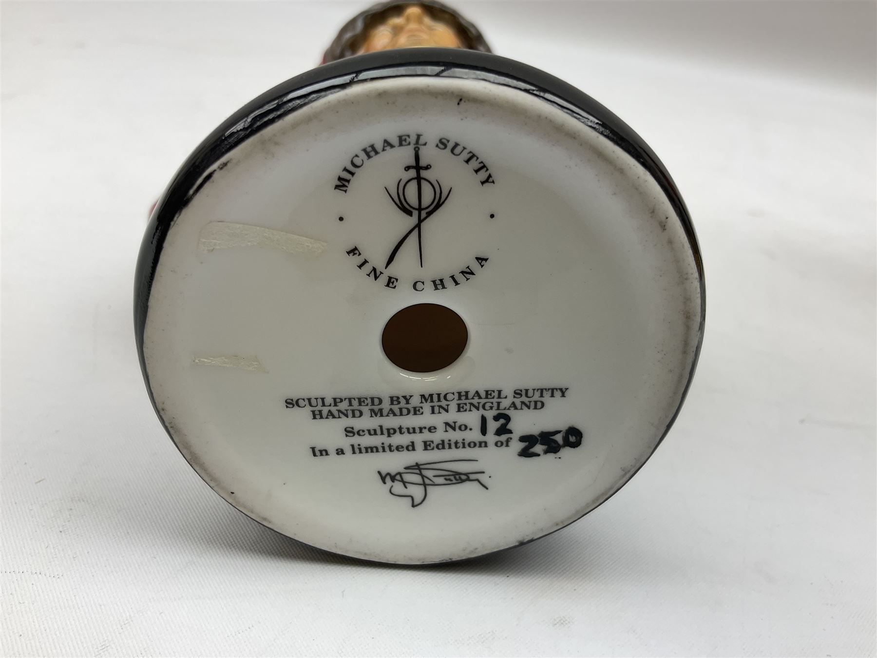 Michael J Sutty limited edition figure, Soldier Drummer, 1st Battalion, The Kings Own Royal Border Regiment 1984, 93/250, together with further limited edition Michael Sutty bust, 12/250, tallest H21.5cm