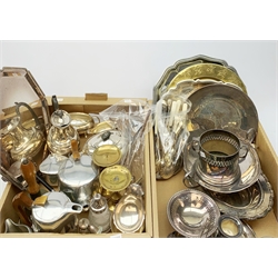 A selection of largely silver plate and other metal ware, to include a Walker and Hall silver plated four piece tea set, comprising tea hot, hot water pot, twin handled open sucrier, and milk jug, together with a Walker and Hall silver plated footed tray or salver, silver plated wine bottle coaster, silver plated toddy ladle, selection of flatware, plus two silver thimbles, a mother of pearl fruit knife with silver blade, etc. 