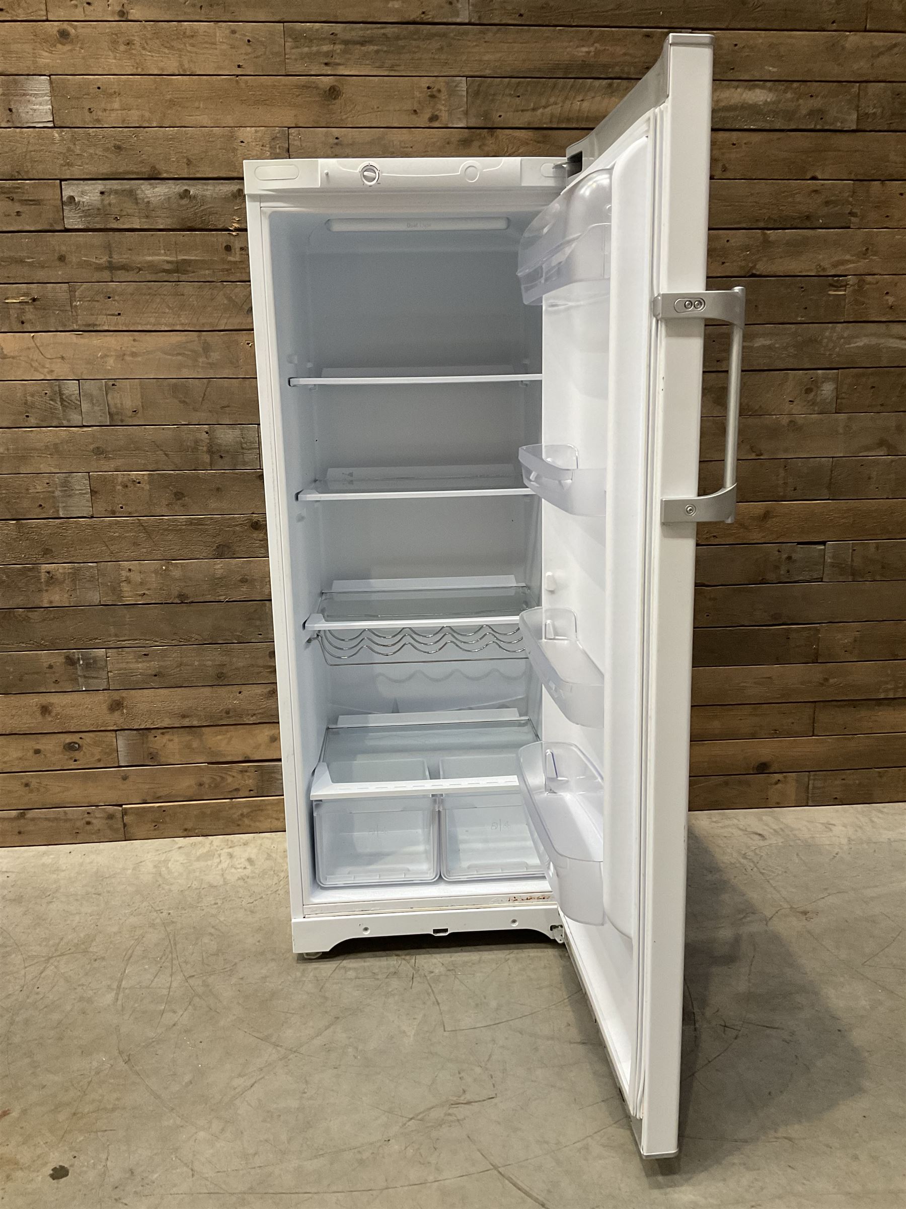 Hotpoint Future RLFM151 larder fridge