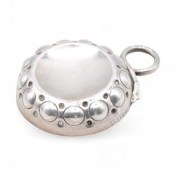 19th century French silver tasse de vin, of circular form the handle modelled as a serpent with an eagle head, stamped with Minerva head control mark and maker's mark MP with arrow between