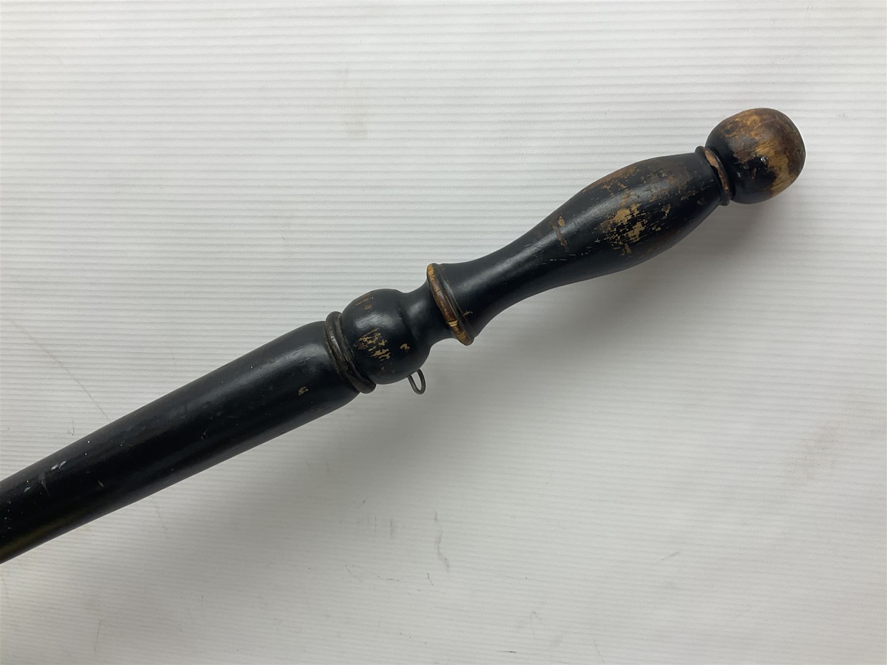 Jam pan, bed pan and other metalware 