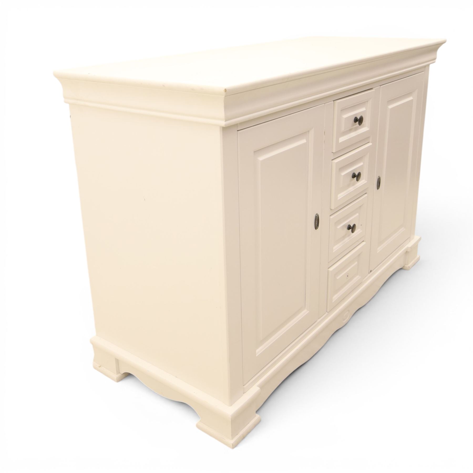 Modern large white painted chest of drawers, central bank of four drawers flanked by two lockable cupboards