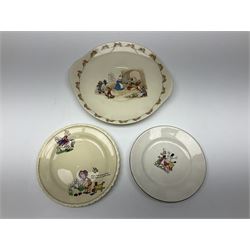 Roseville pine cone bowl, impressed 632-3