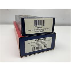 Bachmann '00' gauge - Class D11 4-4-0 'Butler Henderson' Great Central locomotive No. 506, produced exclusively for the National Railway museum; boxed with slip-case; and Class K3 2-6-0 BR lined black late crest locomotive No.61949; boxed; both DCC ready (2)